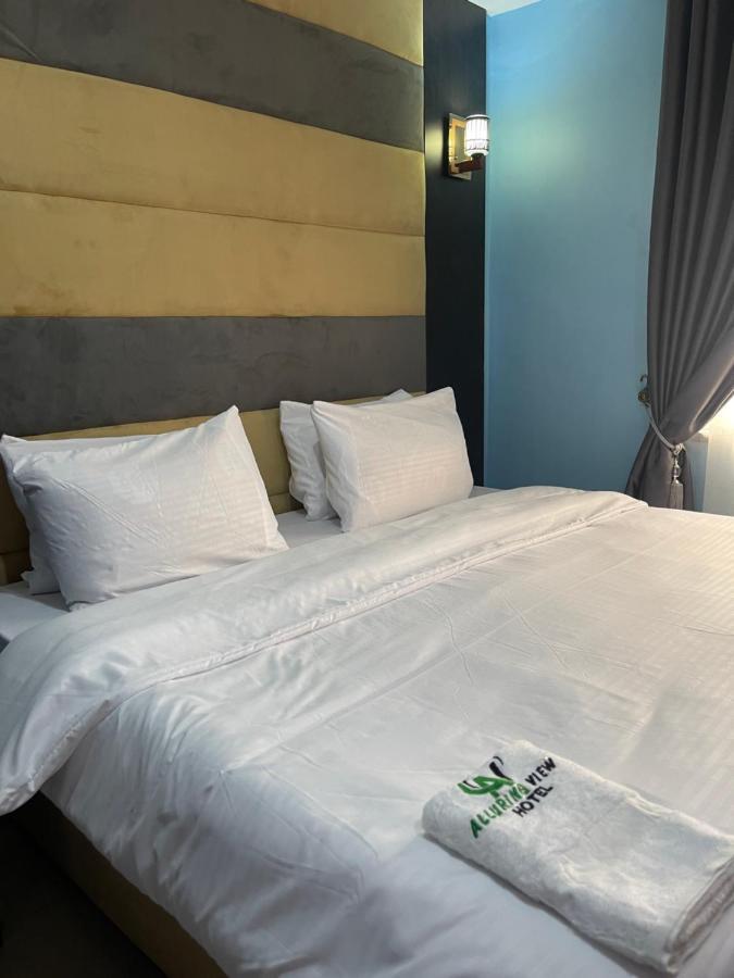 Alluring View Hotel - Allen Avenue Lagos Kültér fotó