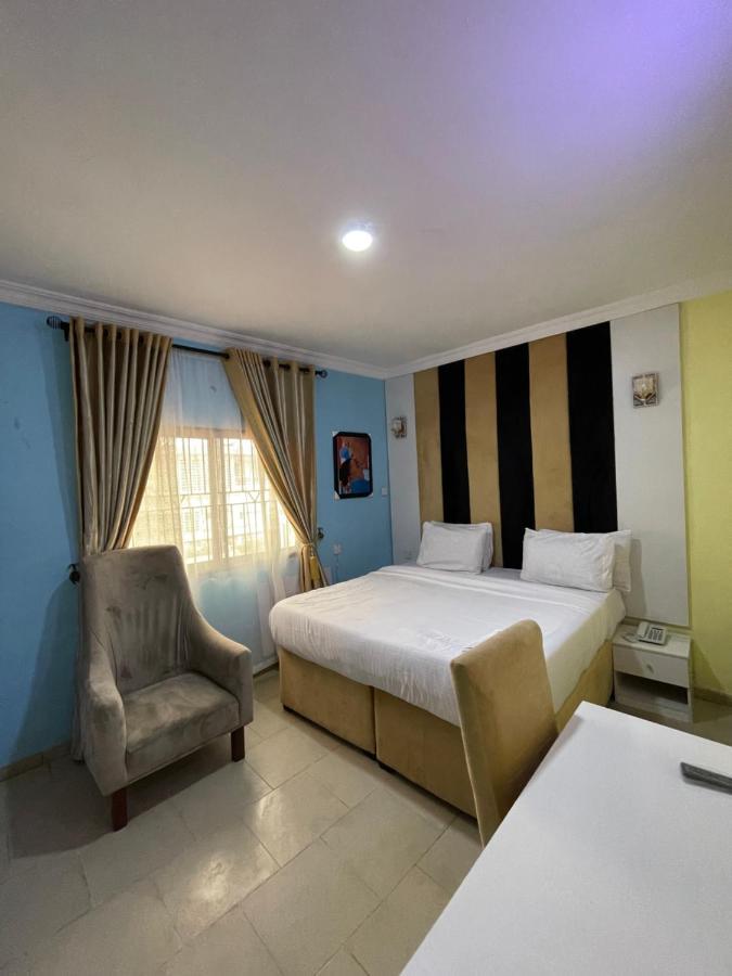 Alluring View Hotel - Allen Avenue Lagos Kültér fotó